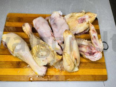 Vištiena "Gedlibje" su grietine ir grietinėle Žingsnis 1