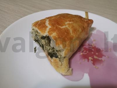 Suktinukas su varške ir špinatais pagrindine nuotrauka