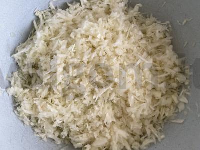 Daržovių salotos su kopūstais ir obuoliais Žingsnis 1