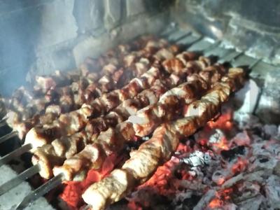 Aromatinio kebabo be acto svogūnų marinate "Classic of Taste" receptas Žingsnis 7