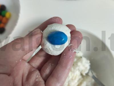 Desertas a la "Rafaello" su šokolado dražė. Žingsnis 2