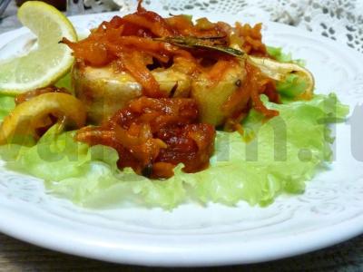 Rausva lašiša, kepta daržovių marinate pagrindine nuotrauka