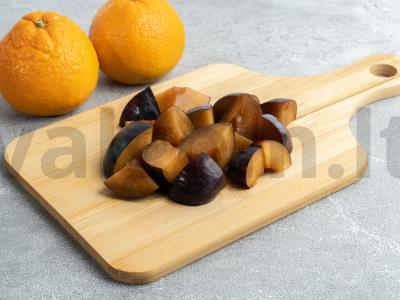 Slyvų ir mandarinų uogienė Žingsnis 2