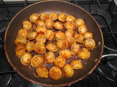 Kepti koldūnai padaže Žingsnis 4