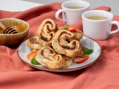 Sausainiai "Cukriniai širdelės". pagrindine nuotrauka