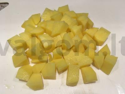 Žirnių sriuba su kalakutiena, virta rūkyta krūtinine ir daržovėmis Žingsnis 5