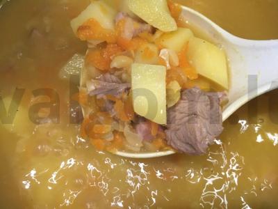 Žirnių sriuba su kalakutiena, virta rūkyta krūtinine ir daržovėmis Žingsnis 6