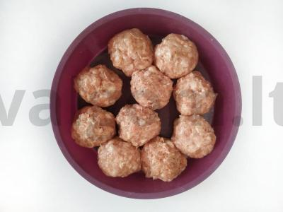 Greiti mėsos kukuliai mikrobangų krosnelėje Žingsnis 1