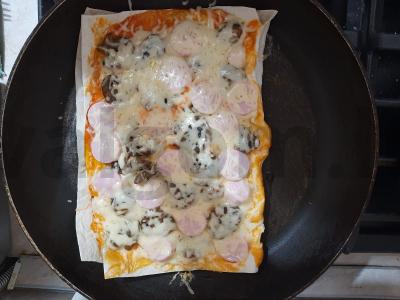Greita pita pica su grybais Žingsnis 6