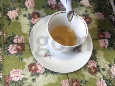 Šaltalankių arbata su medumi pagrindine nuotrauka