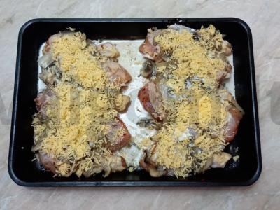 Kepti vištienos blauzdelės su grybais sojų padaže Žingsnis 3