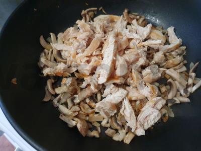 Burnoje tirpstantis julienas. Žingsnis 5