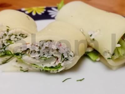 Sūrio ritinėlių užkandis. pagrindine nuotrauka