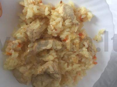 Ryžiai su balta vištiena pagrindine nuotrauka