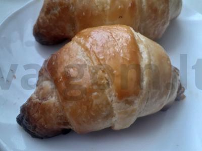 Mini kruasanai su kondensuotu pienu pagrindine nuotrauka