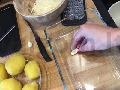 Bulvės su bešamelio padažu Žingsnis 3