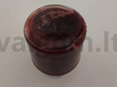 Slyvų uogienė su raudonaisiais pipirais ir aštriosiomis paprikomis pagrindine nuotrauka