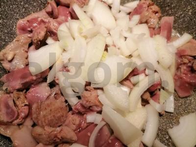 Kreminio skonio švelnus vištienos kepenėlių paštetas Žingsnis 2