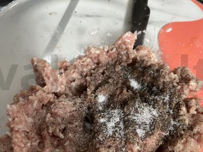 Mėsos kukuliai su grybais Žingsnis 3