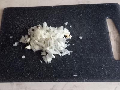Naminiai kotletai su grikių makaronais garnyrui Žingsnis 1