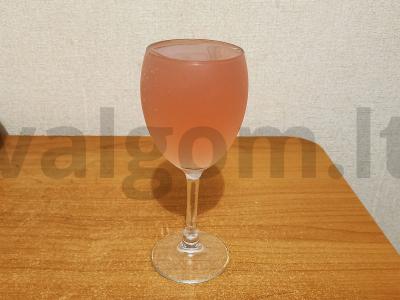 Kokteilis "Cosmopolitan". Žingsnis 4