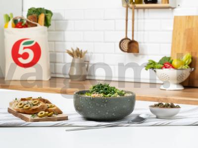 Vištienos sriuba su plaktu kiaušiniu pagrindine nuotrauka