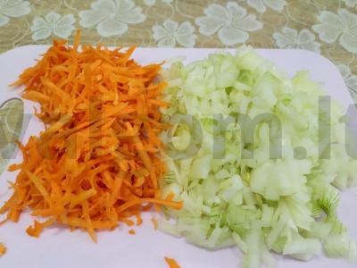 Grikių sriuba su vištiena ir bulvėmis Žingsnis 3