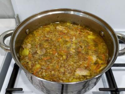 Grikių sriuba su vištiena ir bulvėmis Žingsnis 11