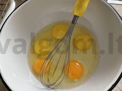 Vienos traškūs vafliai Žingsnis 1
