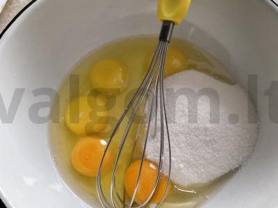 Vienos traškūs vafliai Žingsnis 2