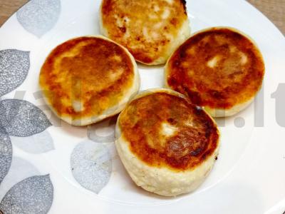 Vaniliniai sūrio pyragėliai pagrindine nuotrauka