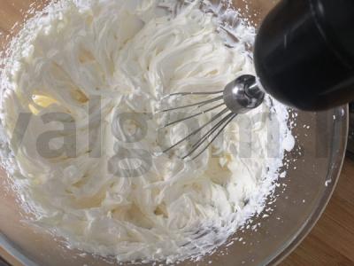 Pavlovos torto spalvota versija Žingsnis 12