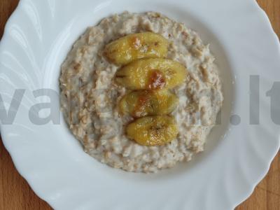 Pieniški avižiniai dribsniai su bananais Žingsnis 4