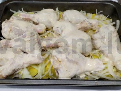 Vištienos kojos su bulvėmis orkaitėje Žingsnis 7