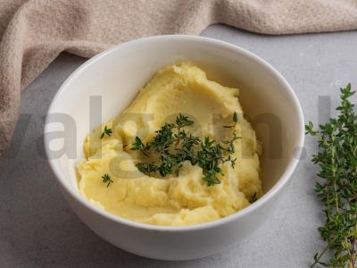 Troškintas triušis grietinėlėje su bulvių koše Žingsnis 2