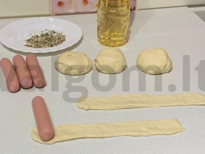 Dešrelės tešloje ant kefyro Žingsnis 7