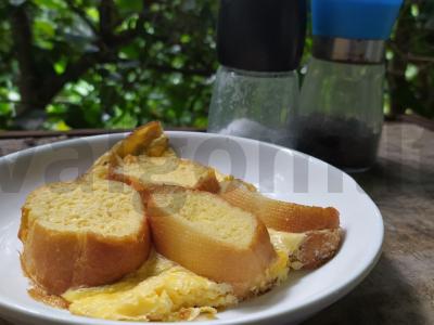 Omletas su skrebučiais pagrindine nuotrauka