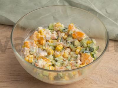 Salotos su mandarinais ir rūkyta vištiena Žingsnis 3