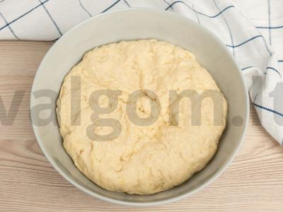 Kalėdinis stollen receptas ant trynių Žingsnis 3