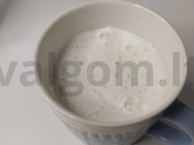 Dalgona-kava su pienu Žingsnis 2