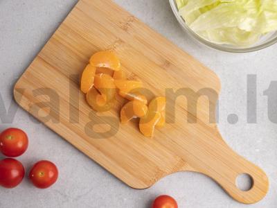 Salotos su vištiena, mandarinais ir balzaminiu kremu Žingsnis 1