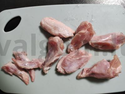 Vištienos sparneliai terijakio padaže Žingsnis 2