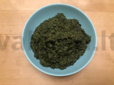 Naminis pesto padažas pagrindine nuotrauka