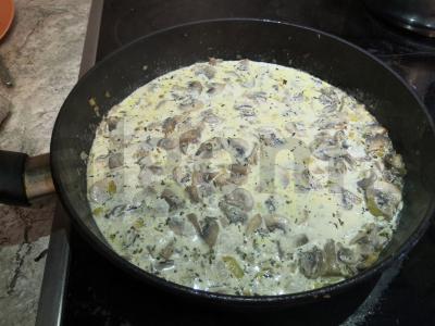 Makaronai su grybais grietinėlėje Žingsnis 4