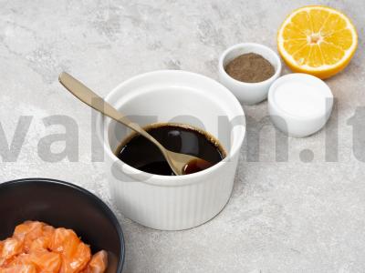 Lašišos, avokadų ir ridikėlių tartaras Žingsnis 4