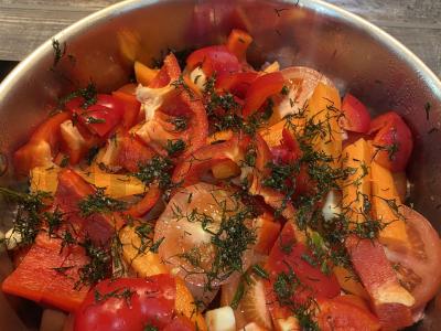 Kiaulienos daržovių troškinys su pomidorų pasta Žingsnis 2