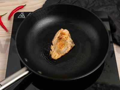 Jūros ešerys su aitriosiomis paprikomis Žingsnis 5