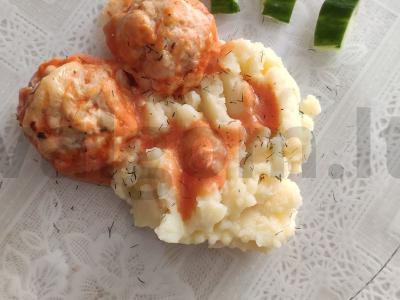 Kalakutienos mėsos kukuliai pagrindine nuotrauka