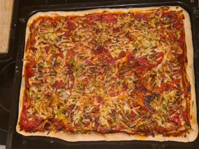 Pepperoni pica su saliamiu. Žingsnis 4