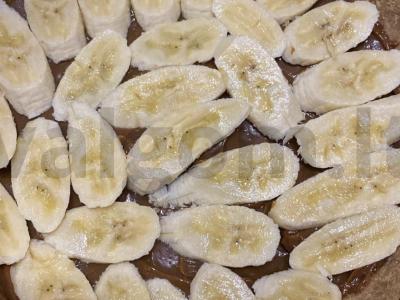 Bananų pyragas su plakta grietinėle Žingsnis 2